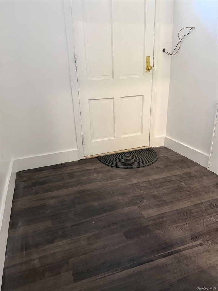 4456 Matilda Ave - Photo 2 of 11