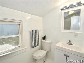 980 Thomas Ave #2 - Photo 5 of 5
