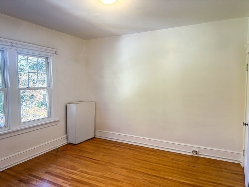 49 Whitman Rd #2 - Photo 7 of 8