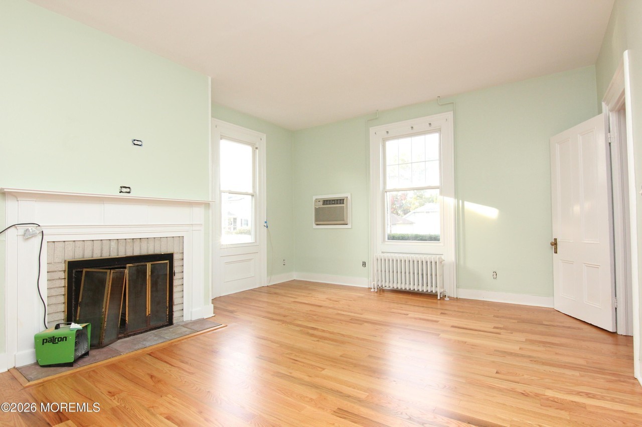 642 Morford Ave #2 - Photo 4 of 24