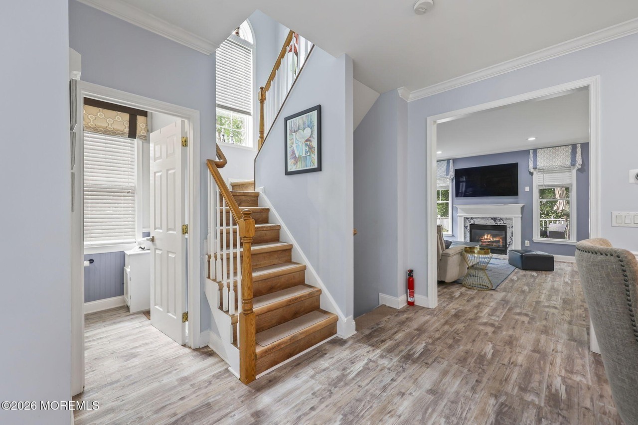 67 S Shore Dr - Photo 4 of 50