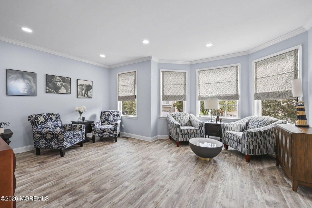 67 S Shore Dr - Photo 6 of 50