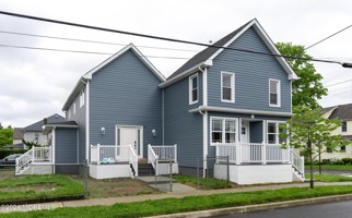 featured image of 56 Bannard St #C