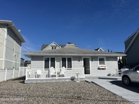 456 Key Largo Ct - Photo 1 of 1