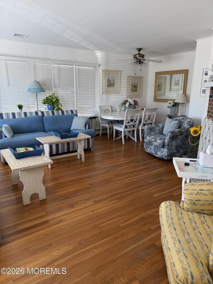 456 Key Largo Ct - Photo 6 of 20
