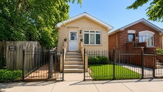 419 W Root St - Photo 1 of 1