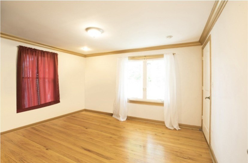 5157 W 63rd Pl - Photo 5 of 9