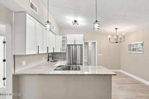 featured image of 3406 Eve Dr W