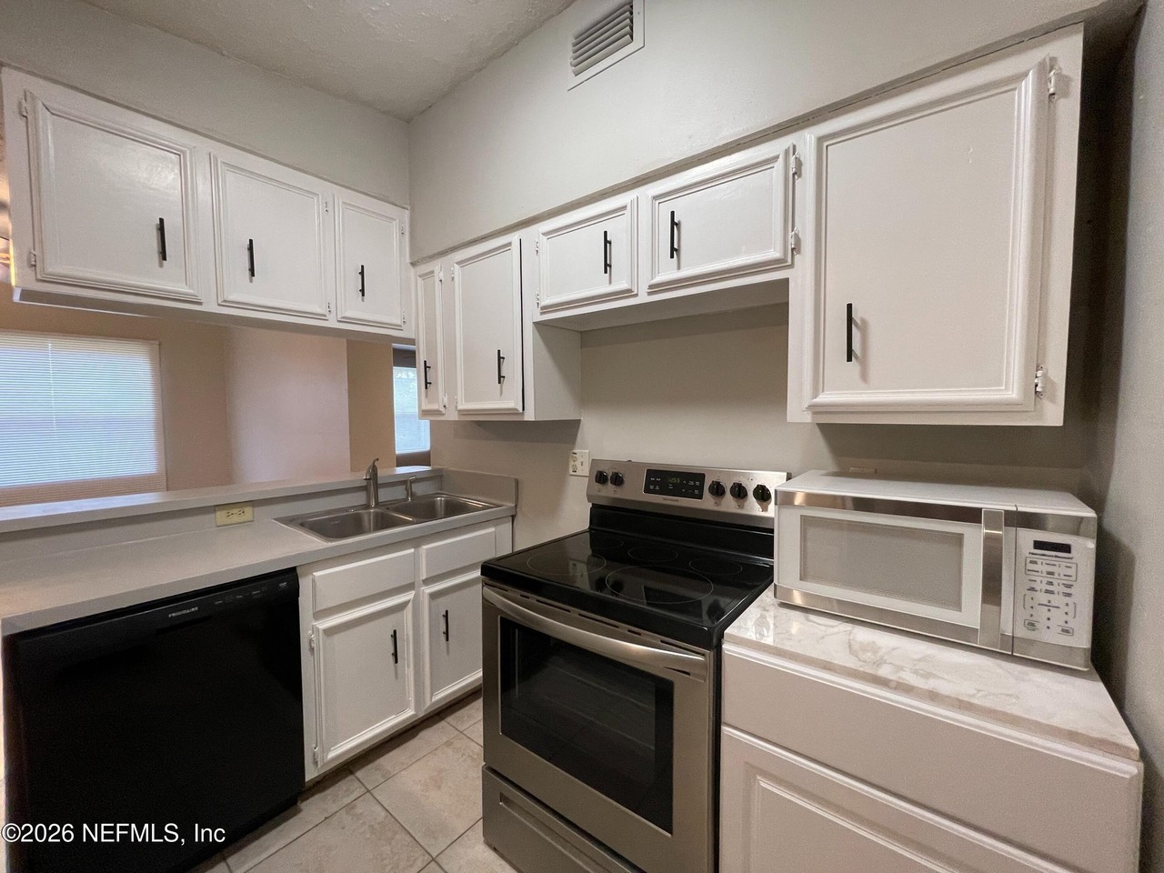 6328 Delacy Rd - Photo 4 of 15