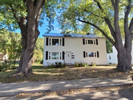 featured image of 1305 Jefferson Ct #2