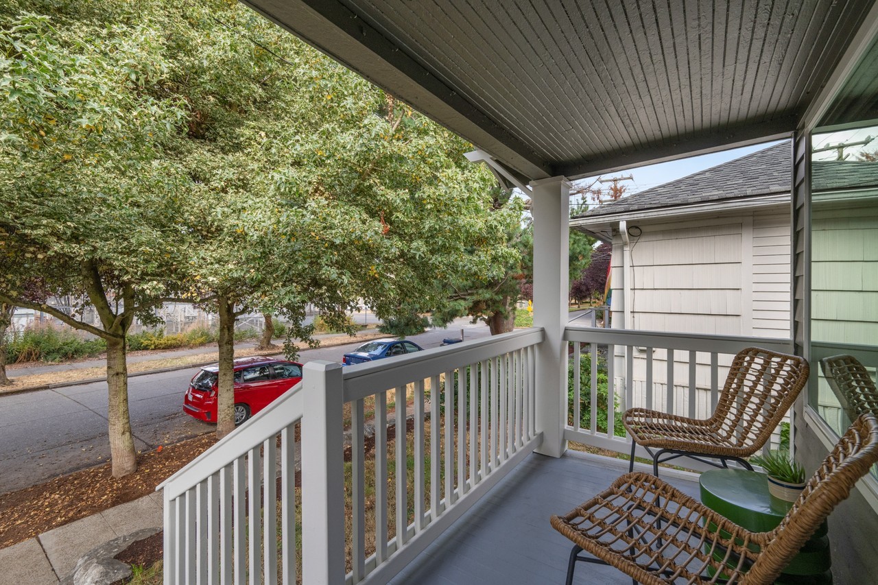 4512 6th Ave Nw #1 - Photo 3 of 39