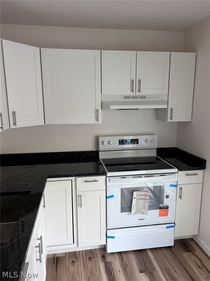 2351 Graham Rd - Photo 5 of 13