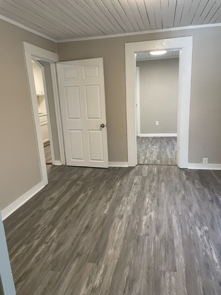 4 Union Ct #1 - Photo 3 of 7