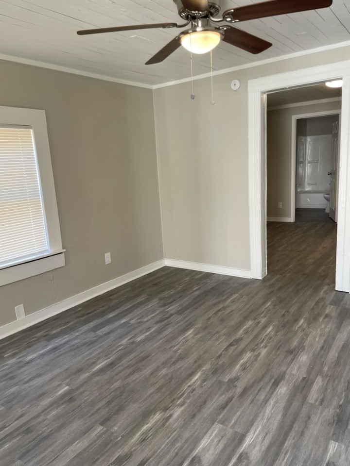 4 Union Ct #1 - Photo 4 of 7