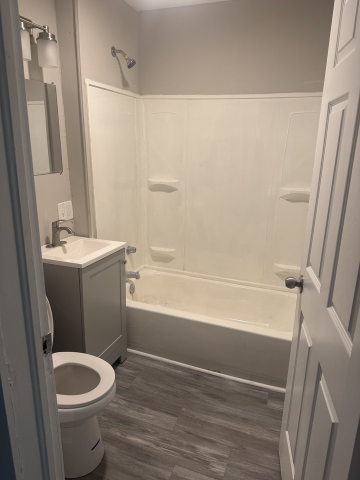 408 Alford St #1 - Photo 6 of 6
