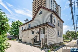 1602 Anderson Ave - Photo 1 of 1