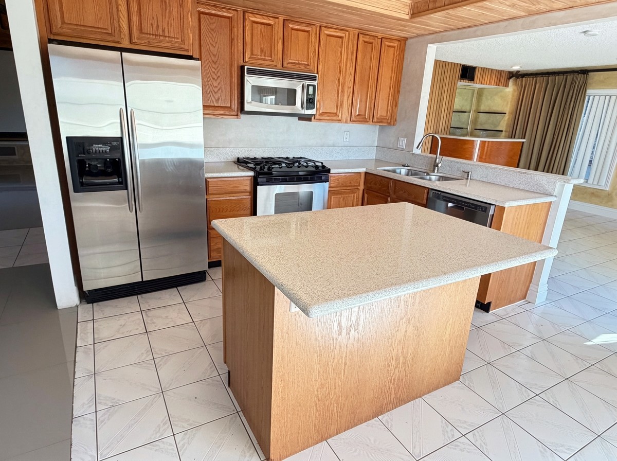 1439 Calle Linda #1 - Photo 6 of 21