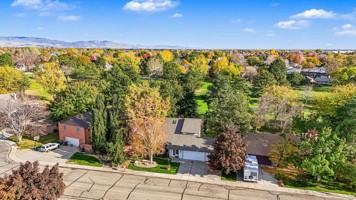 featured image of 1890 N Incline Way #1