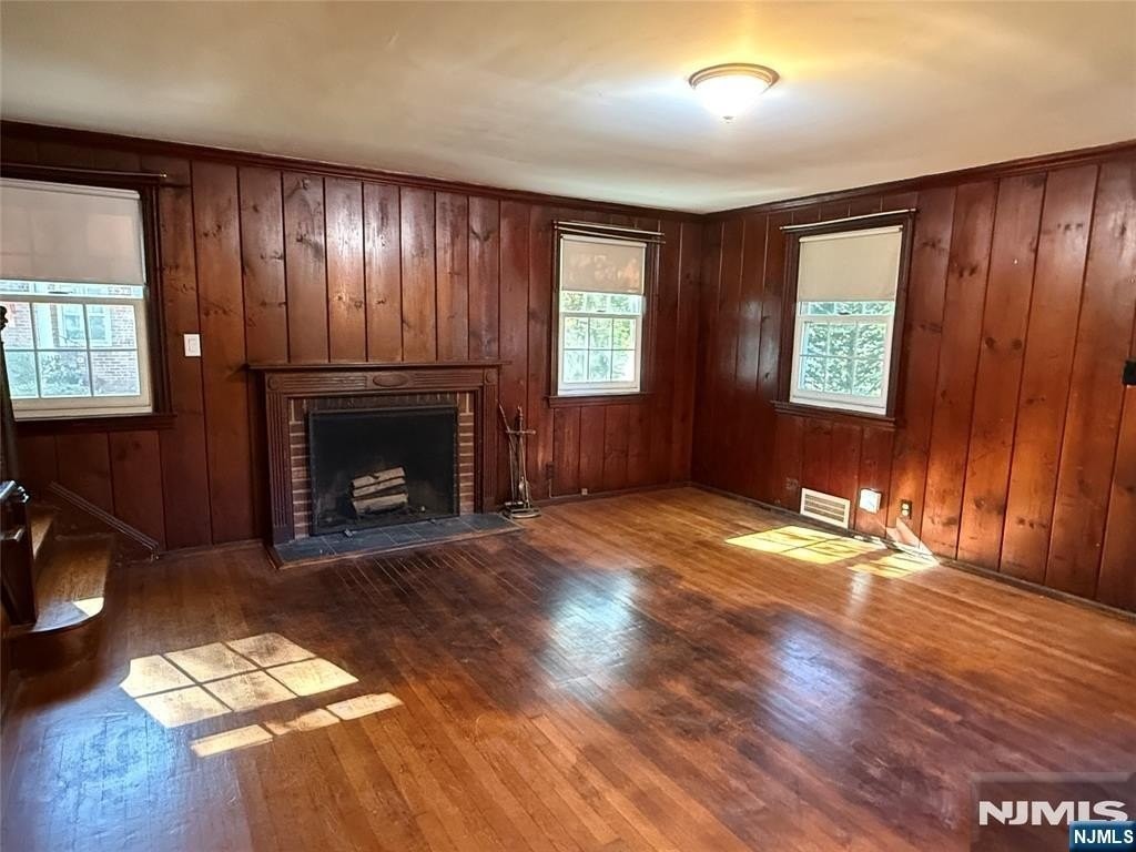 537 Grand Ave #M1 - Photo 4 of 20