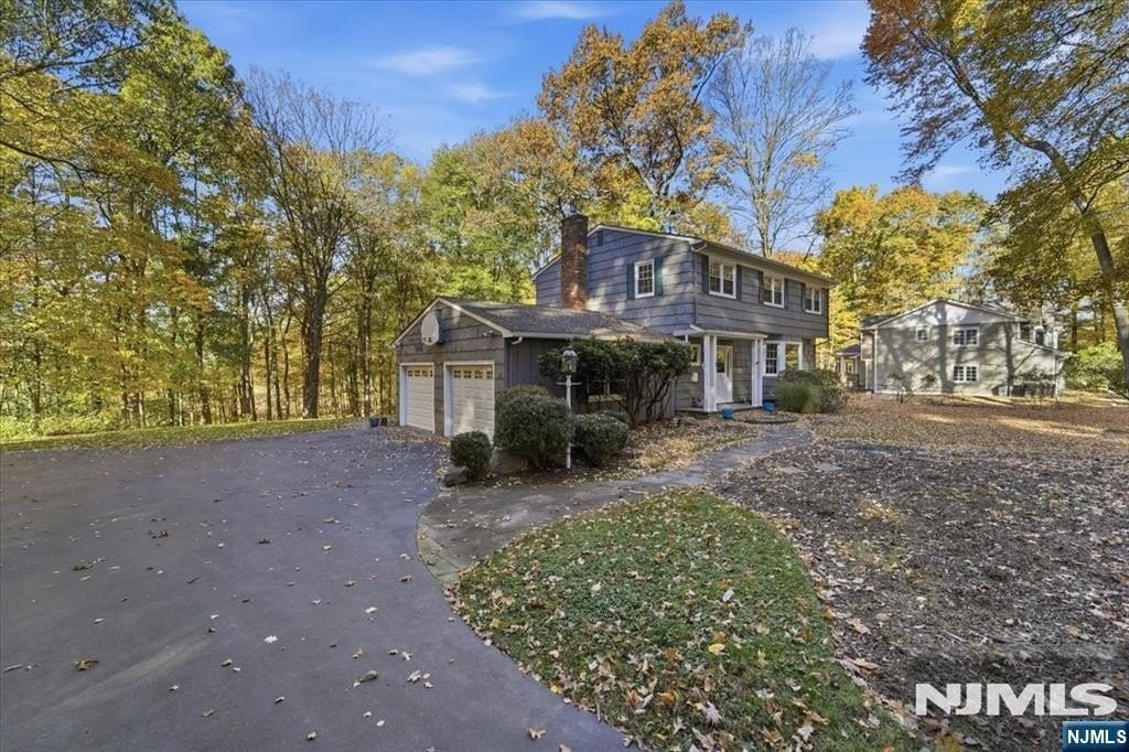 5 Acorn Ct - Photo 5 of 41