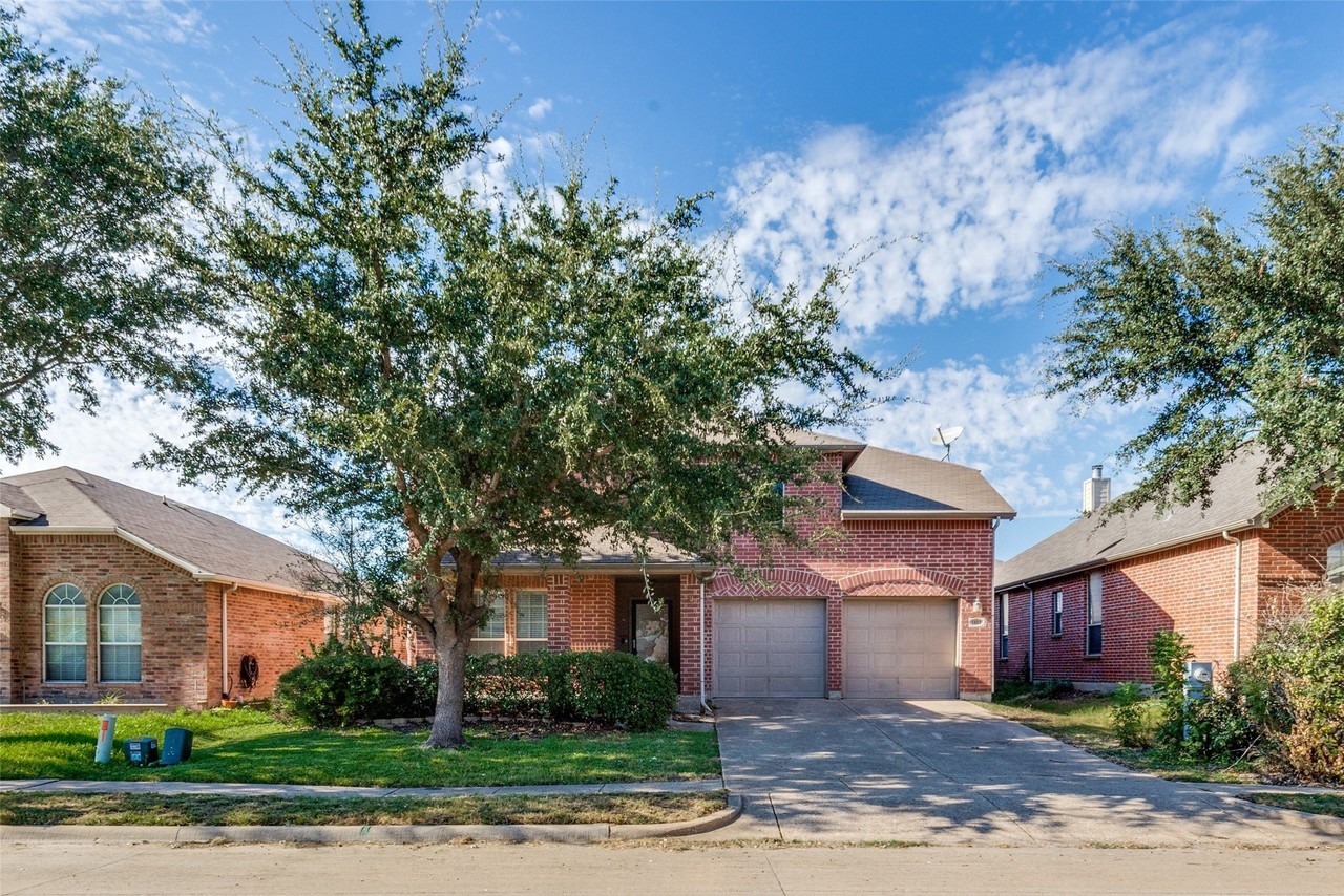 1008 Kimbro Dr - Photo 2 of 25