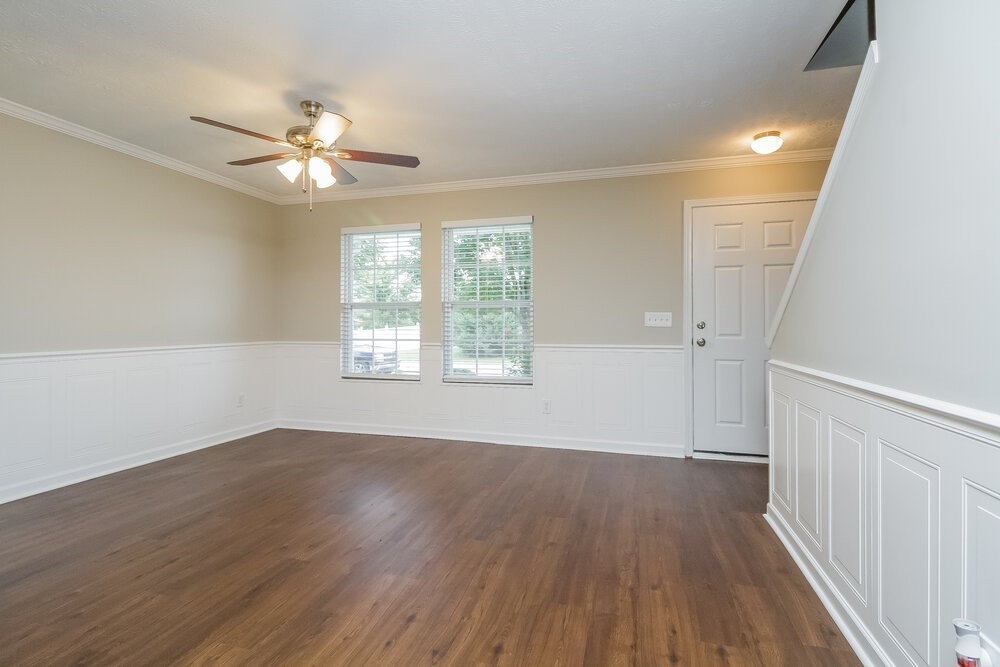 440 Elderberry Way - Photo 5 of 16