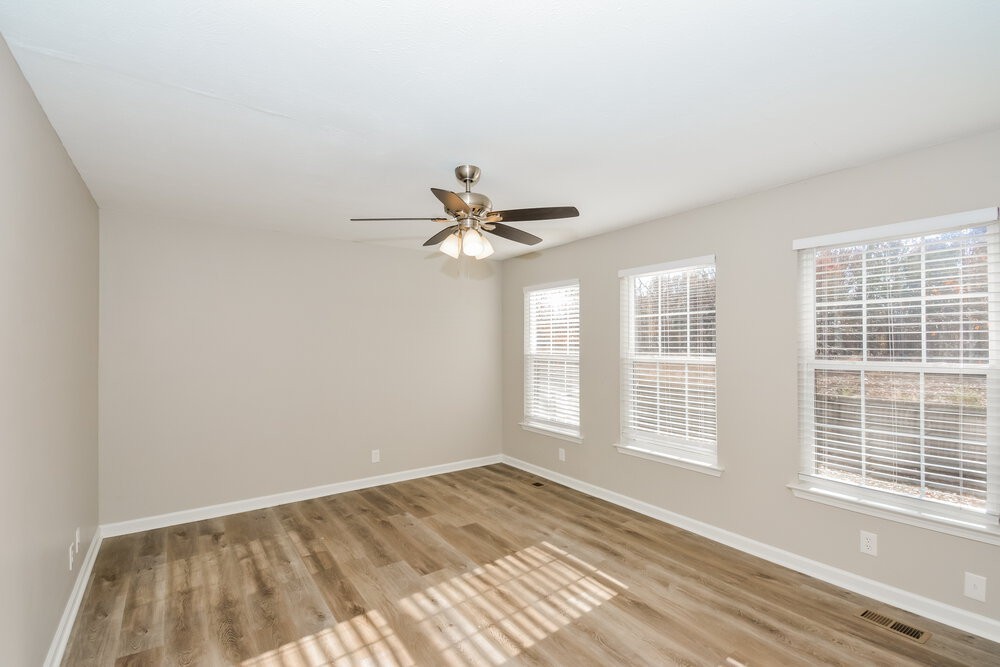 3437 Whitesail Ct - Photo 7 of 17