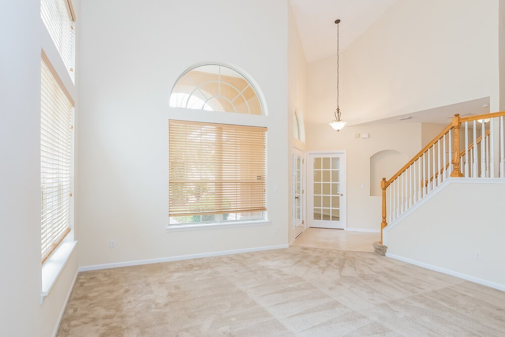 3202 Tower Oaks Dr - Photo 2 of 16