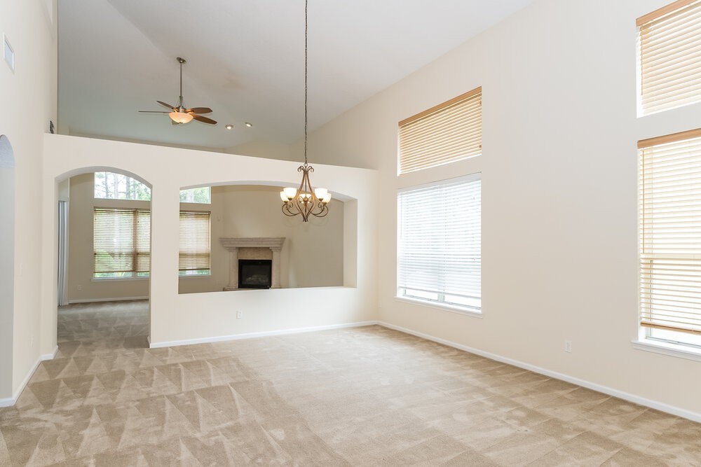 3202 Tower Oaks Dr - Photo 3 of 16