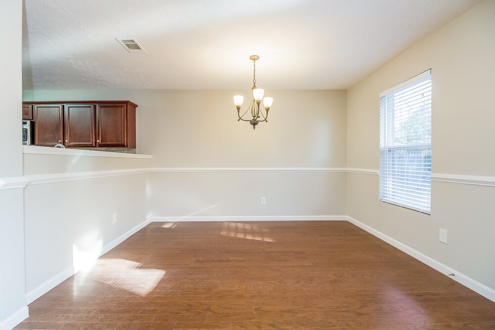 220 Elderberry Way - Photo 5 of 19
