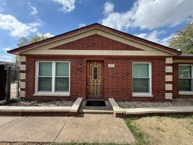 1921 Danbury Dr - Photo 1 of 1