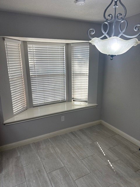 141 S Beltwoods Dr - Photo 3 of 18