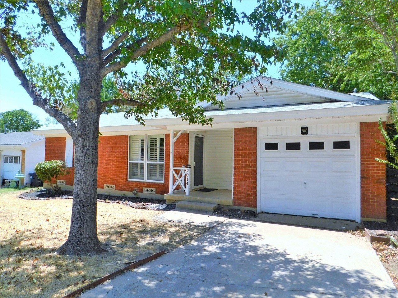 2014 Jacqueline Dr - Photo 2 of 22