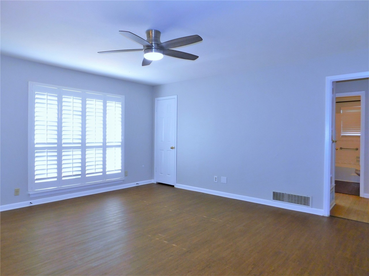 2014 Jacqueline Dr - Photo 4 of 22