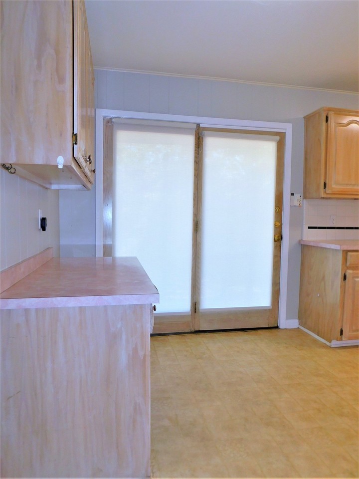 2014 Jacqueline Dr - Photo 6 of 22