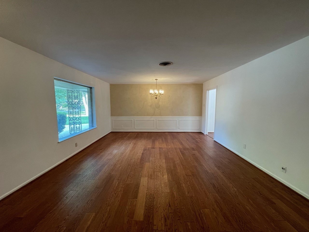 3209 Spanish Oak Dr - Photo 2 of 15