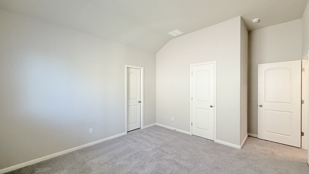2937 Mossy Springs Dr - Photo 5 of 40