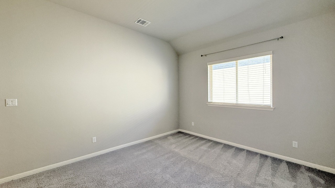 2937 Mossy Springs Dr - Photo 6 of 40