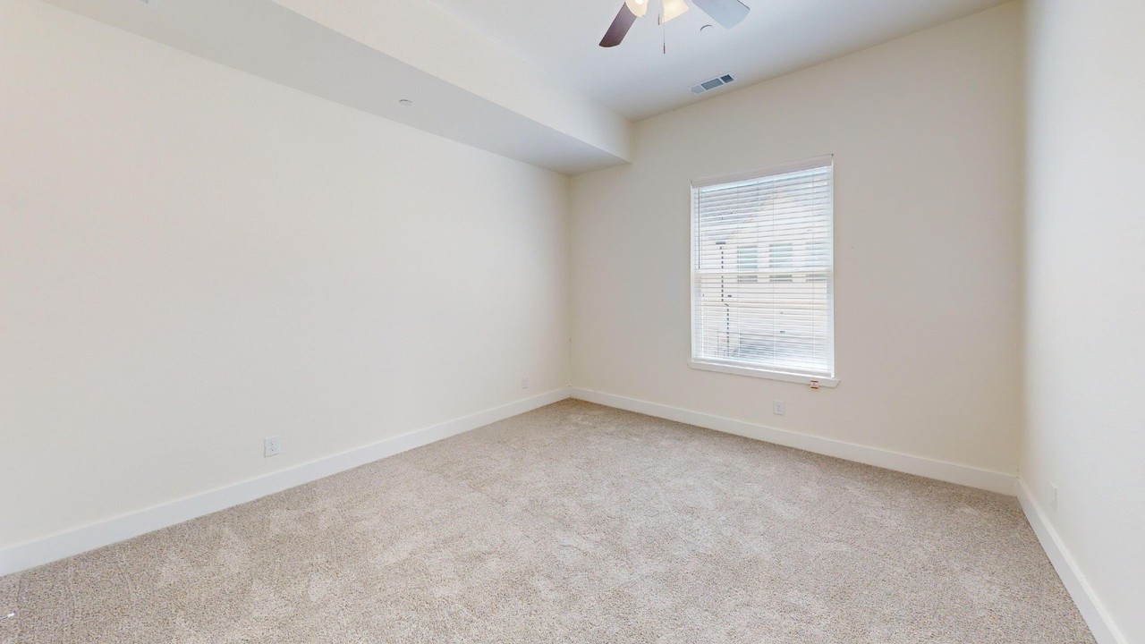 247 Mule Deer Mews - Photo 7 of 21