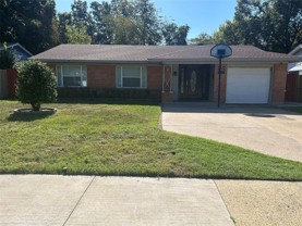 3136 Chatsworth Dr - Photo 1 of 1