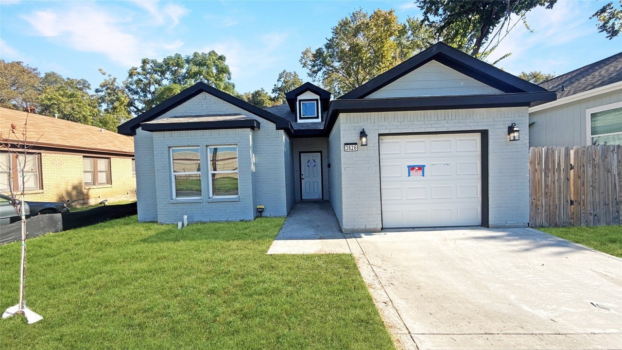 3826 Holmes St - Photo 2 of 7
