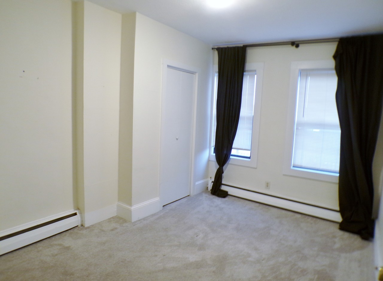 806 A Main Street - Photo 4 of 10