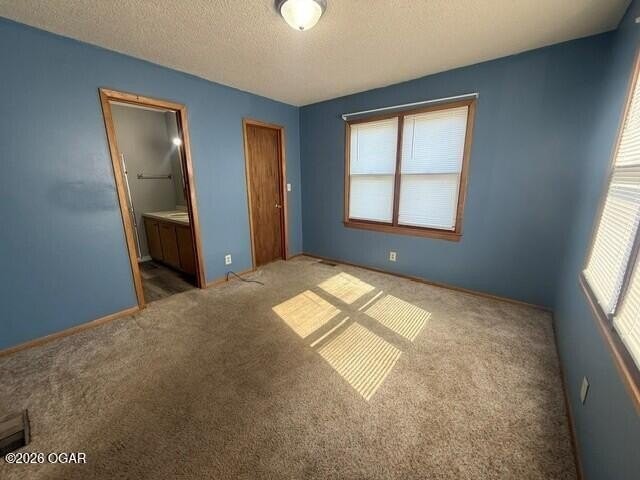 3017 Virginia Ave - Photo 2 of 9