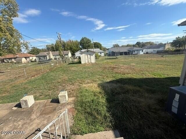 3017 Virginia Ave - Photo 6 of 9