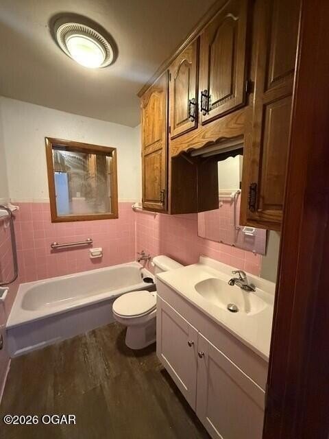 3017 Virginia Ave - Photo 7 of 9
