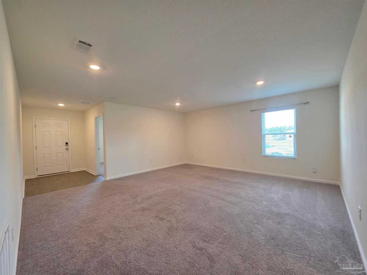 7824 Maxton Rd - Photo 7 of 49