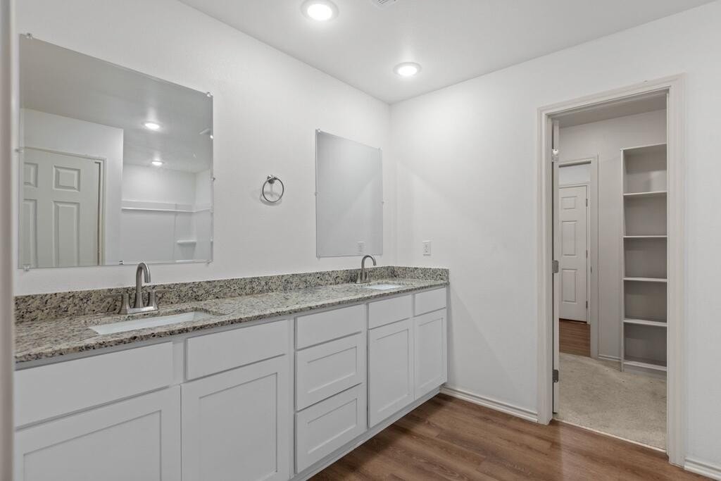 8320 E County Road 113 - Photo 3 of 11
