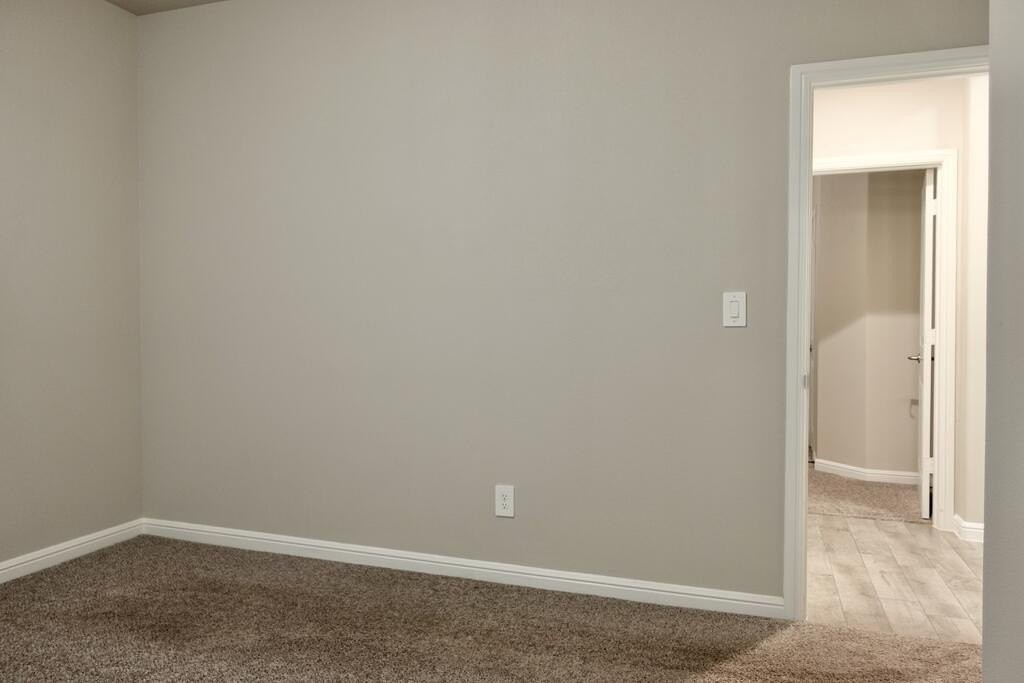 6416 Fortitude Ct - Photo 7 of 44