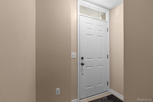 405 Old Pine Way - Photo 3 of 30