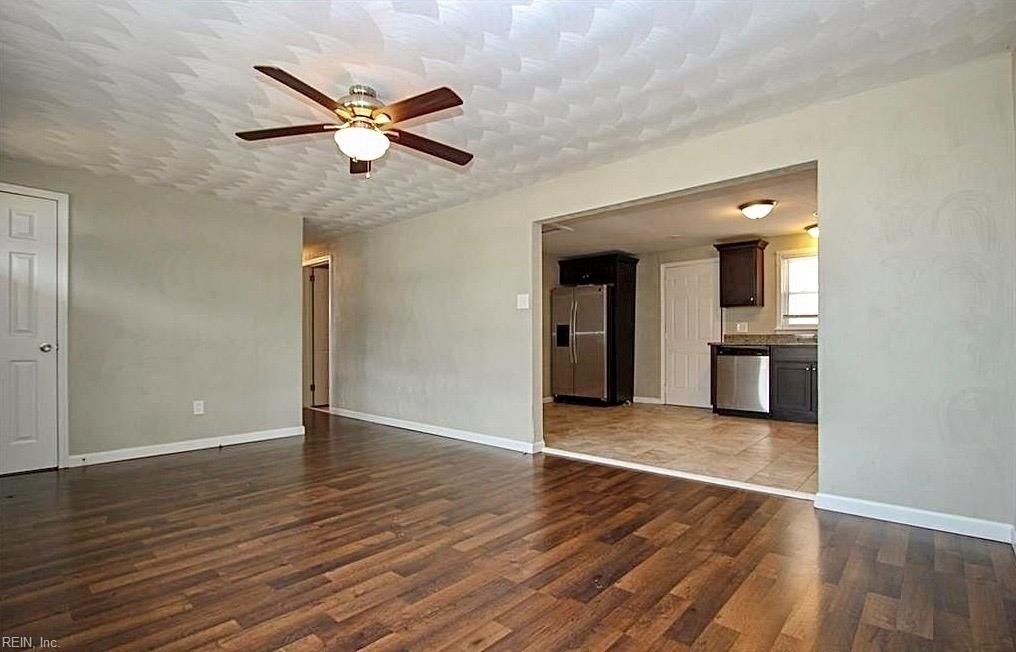 206 Cynthia Dr - Photo 3 of 15